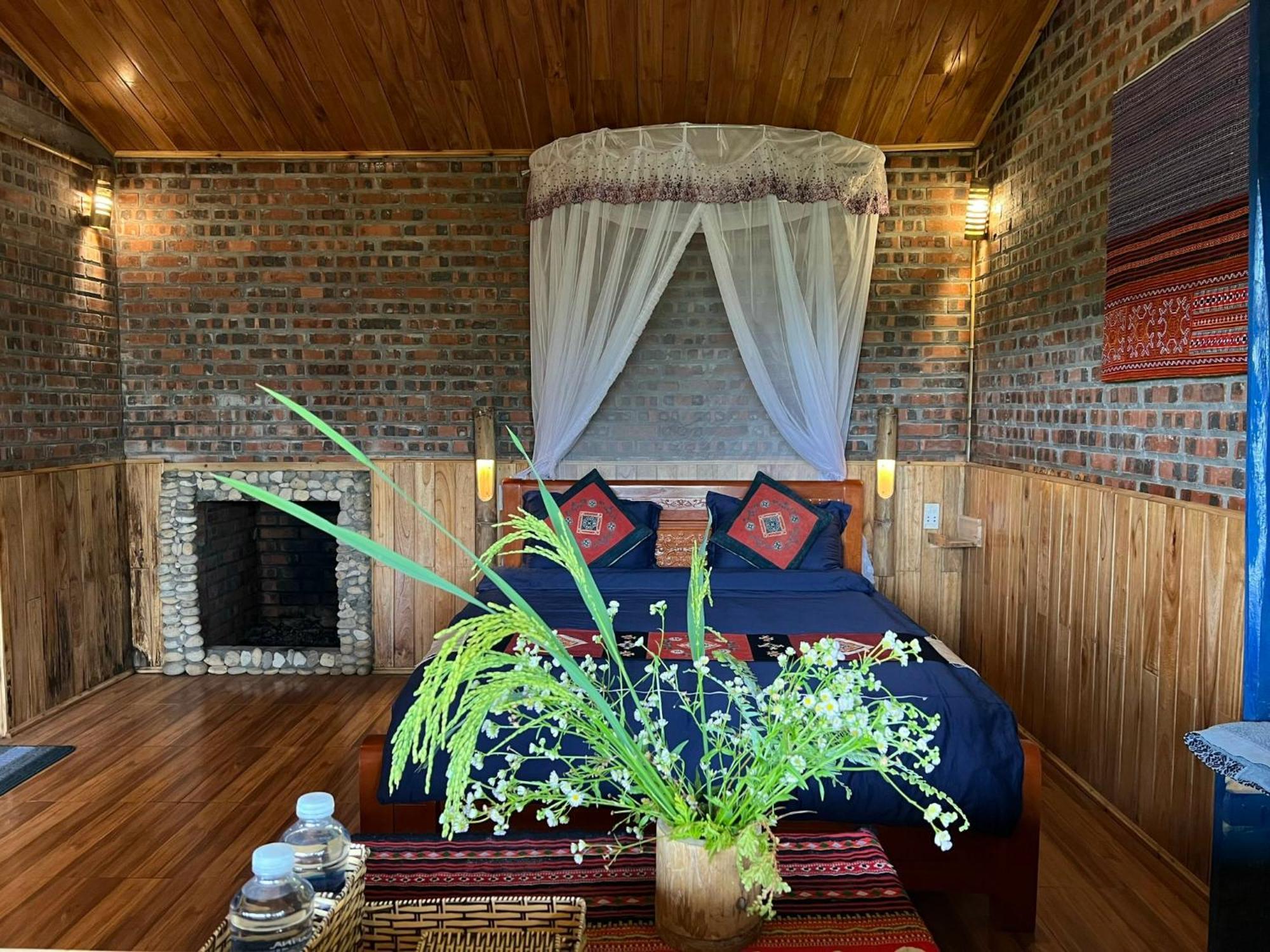 Sapa Hmong Bungalow Homestay מראה חיצוני תמונה